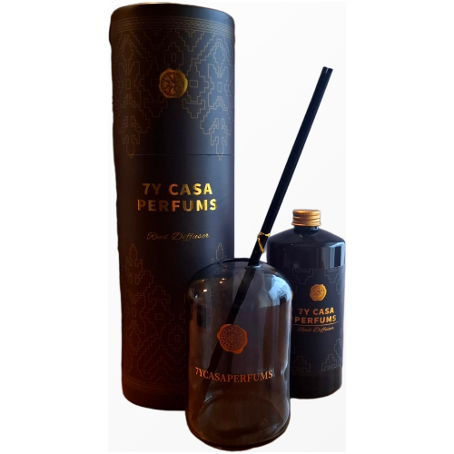 prabangus-namu-kvapas-su-lazdelemis-7y-casa-perfums-500ml.jpg Prabangus namų kvapas su lazdelėmis 7Y Casa Perfums 500ml rinkinys juodoje pakuotėje