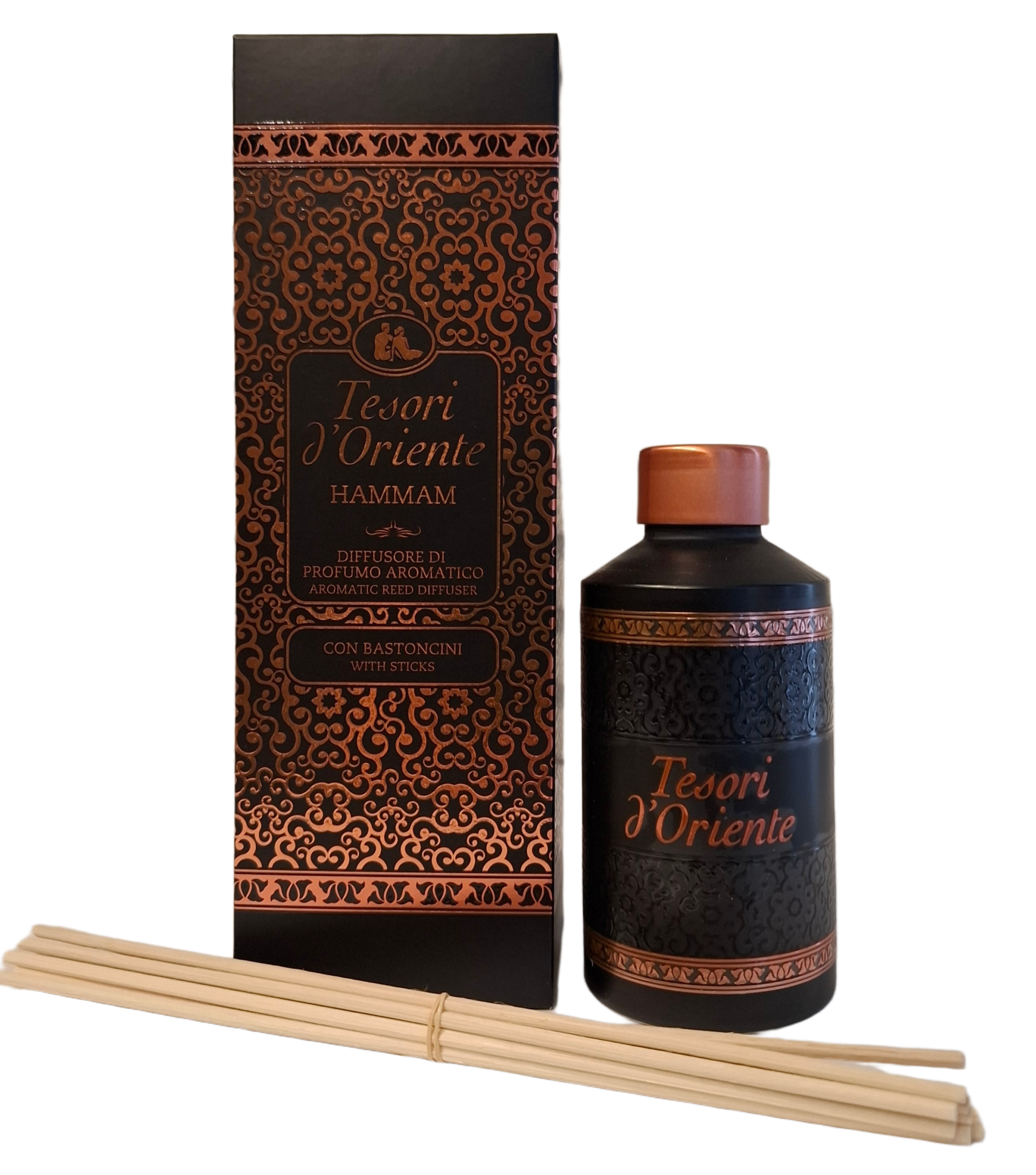 tesori-d-oriente-hammam-namu-kvapas-su-lazdelemis-200ml.jpg Prabangus rytietiskas namu kvapas su nendrinemis lazdelemis Tesori dOriente Hammam 200 ml buteliukas ir dezute