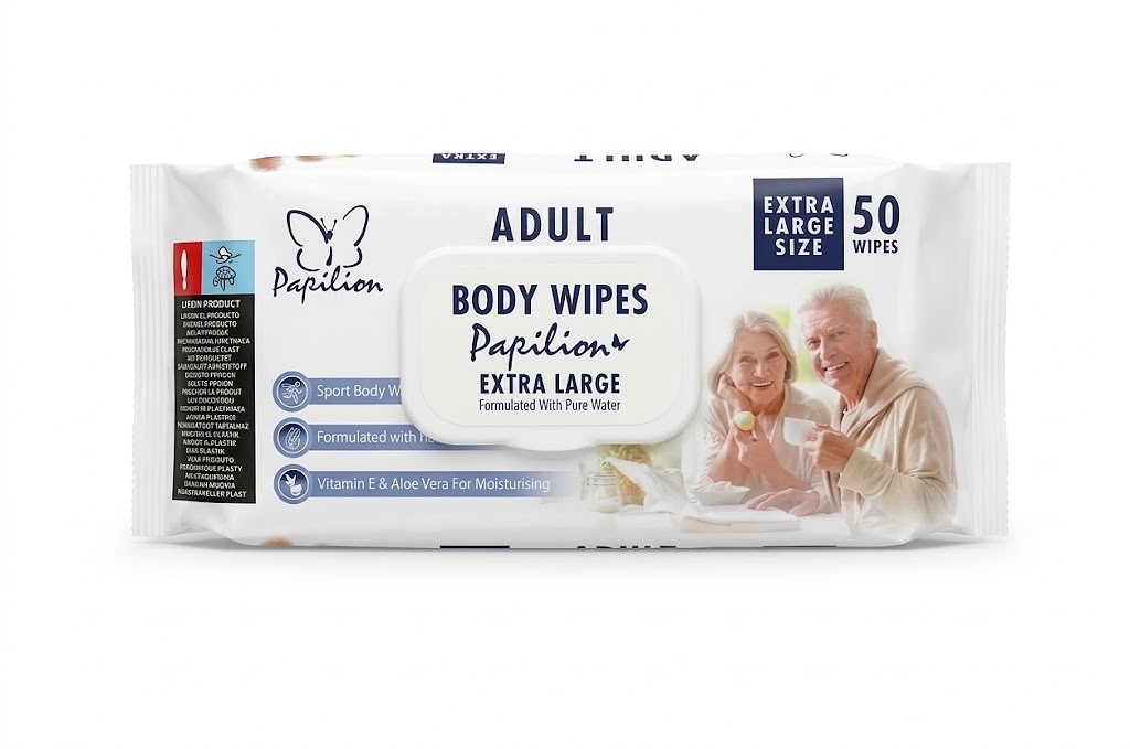 dregnos-kuno-serveteles-suaugusiems-papilion-adult-wipes.jpg Mėlyna ir balta Papilion Adult Body Wipes drėgnų kūno servetėlių suaugusiems pakuotė su plastikiniu dangteliu ant medinio pagrindo